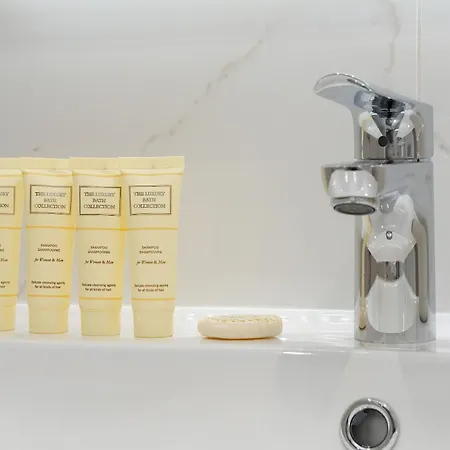 Velvet With Balcony In By Renters