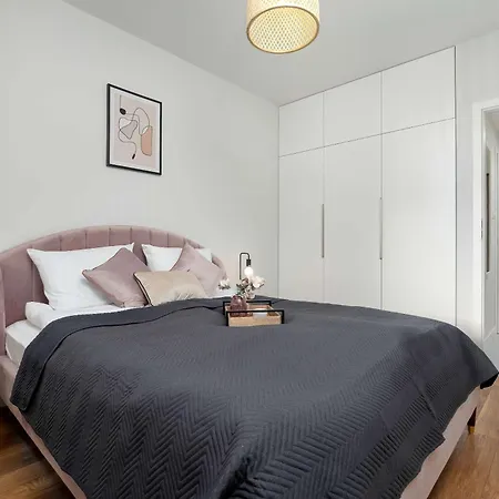 Velvet With Balcony In By Renters * Rzeszow