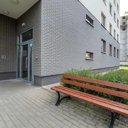 Velvet With Balcony In By Renters Διαμέρισμα *